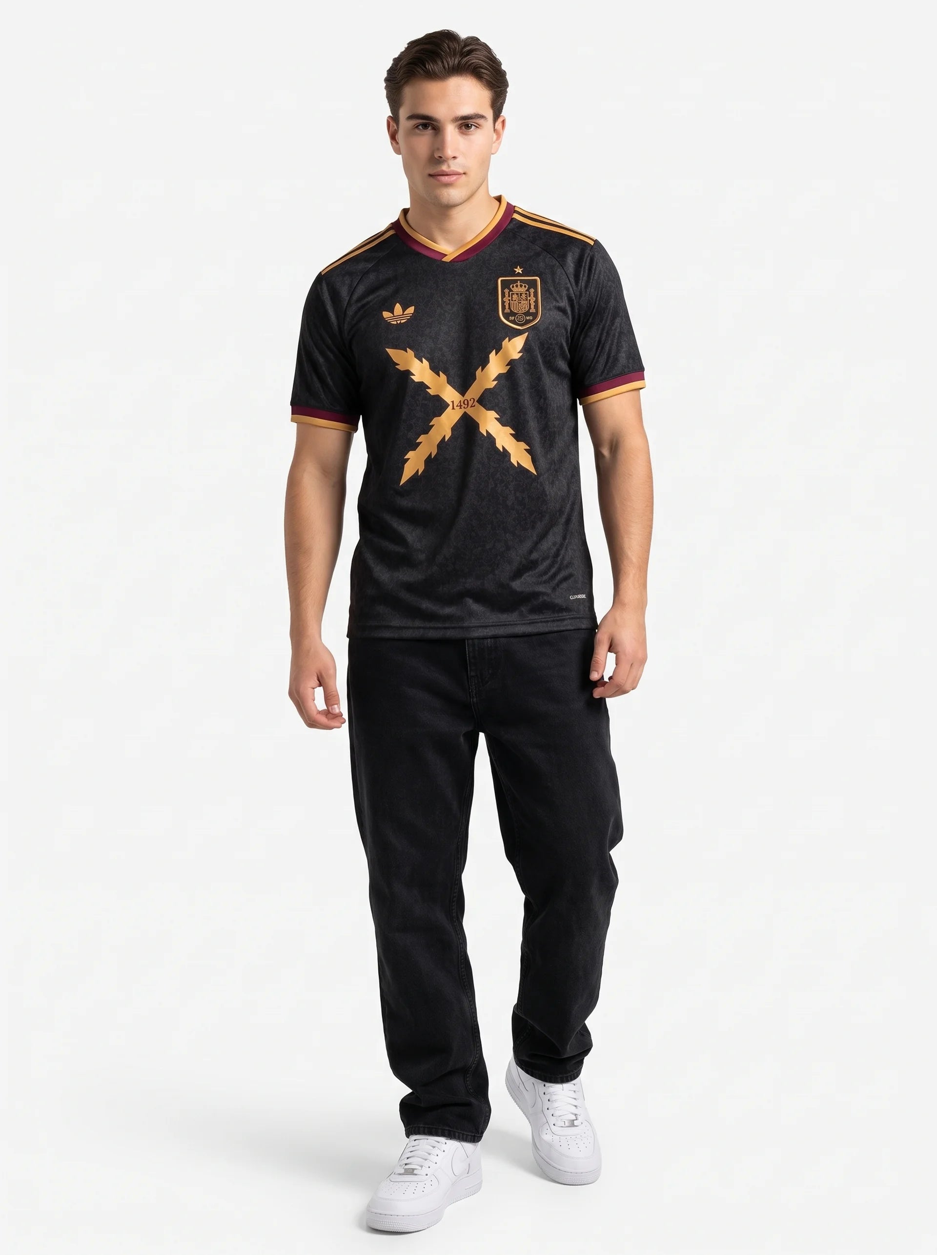 Camiseta especial de España negra y dorada
